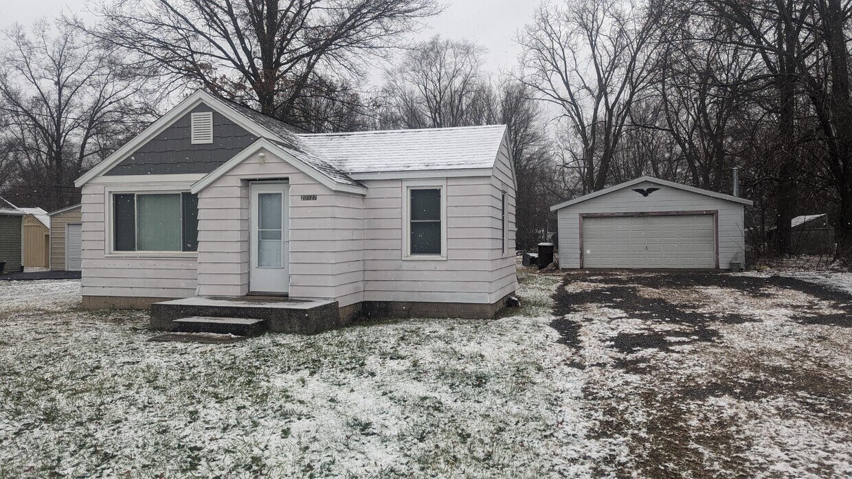 Building Photo - 20527 Madison Rd