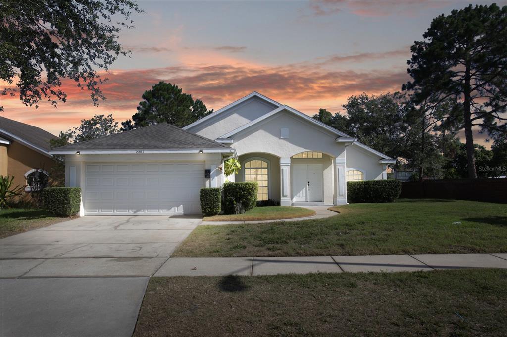 Foto principal - 2201 Laurel Pine Ln