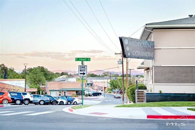 Foto del edificio - 82 St Lawrence Ave