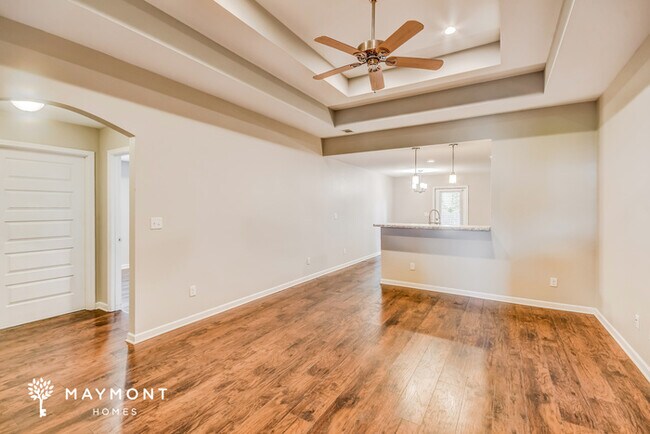 Foto del edificio - 16388 Pottery Ln