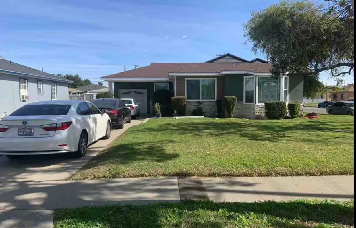 Photo - 13438 Stanford Ave (Los Angeles, CA)