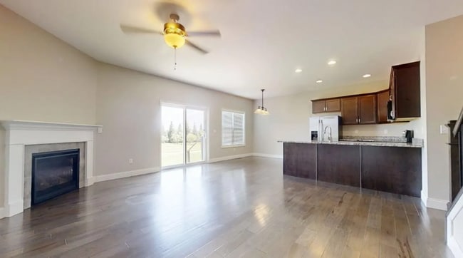 Building Photo - 754 Sedgegrass Dr