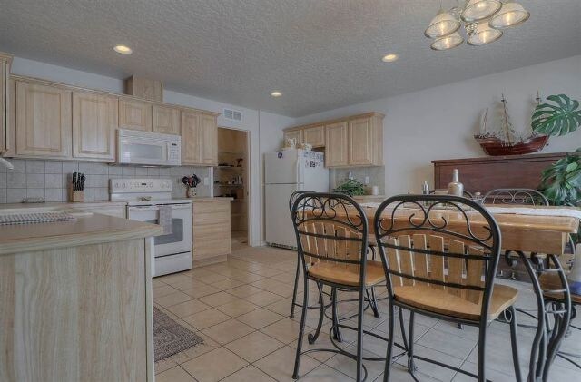 Building Photo - 6561 S Covewood Way