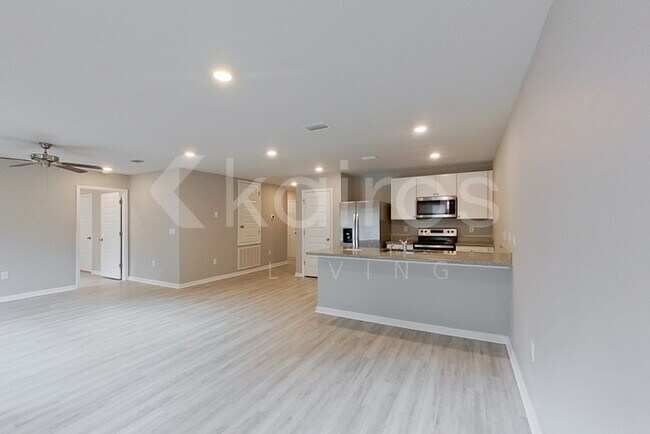 Foto del edificio - 4706 Malay Cir