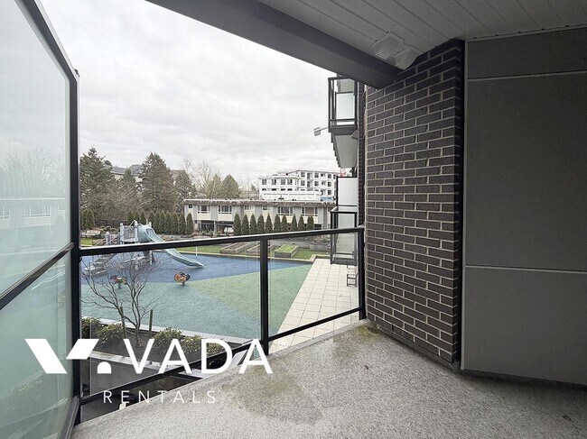 Photo du bâtiment - Central Langley 1 BR APT Rental 213-20695 Eastleigh Cr Langley: VADA