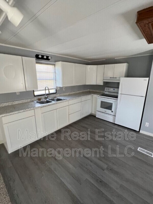 40 Rugosa Ln, Levant, ME 04456 House Rental in Levant, ME