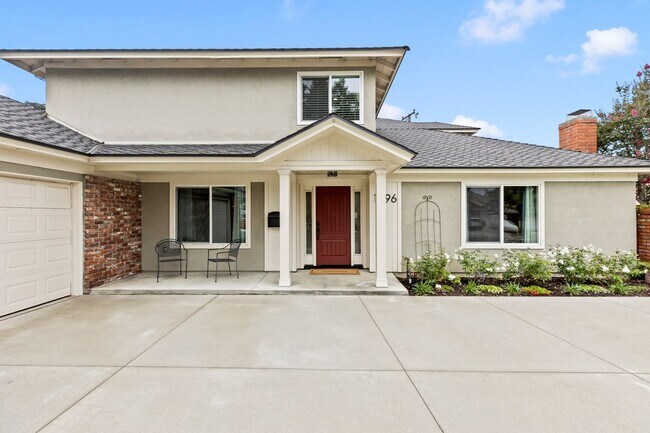 Foto del edificio - 1096 Canyon View Dr