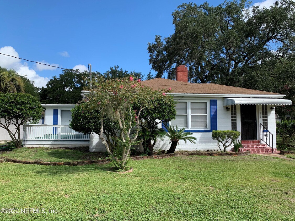 350 Trout River Dr, Jacksonville, FL 32208 House for Rent in