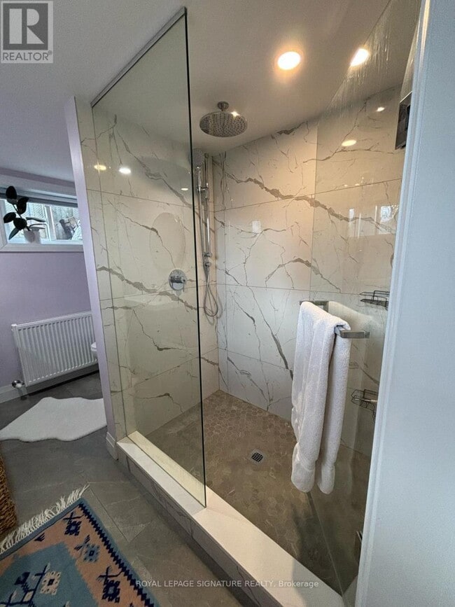 Building Photo - 4 Windust Gate