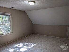 Building Photo - 170 Woodhaven Ridge