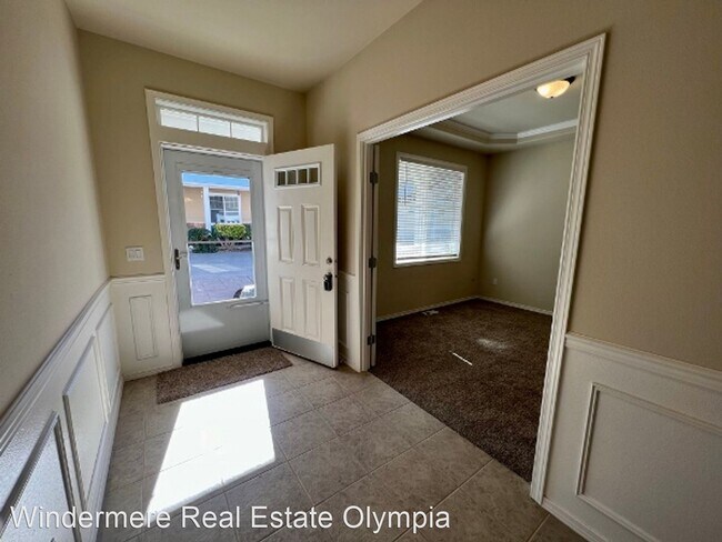 Building Photo - 3 br, 2.5 bath House - 3433 Merryman Place SE