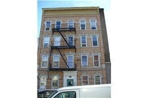 Primary Photo - 74 Eldert St