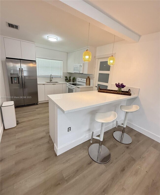 Foto del edificio - 6250 SW 58th Pl