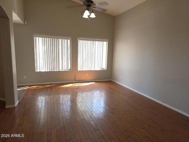 Building Photo - 10783 W Edgemont Ave