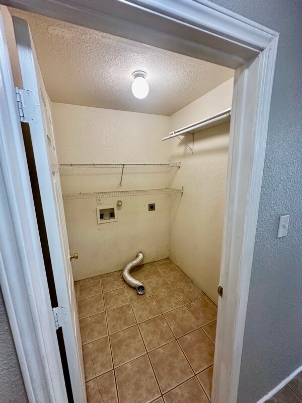 Building Photo - 4328 Covenant Ct