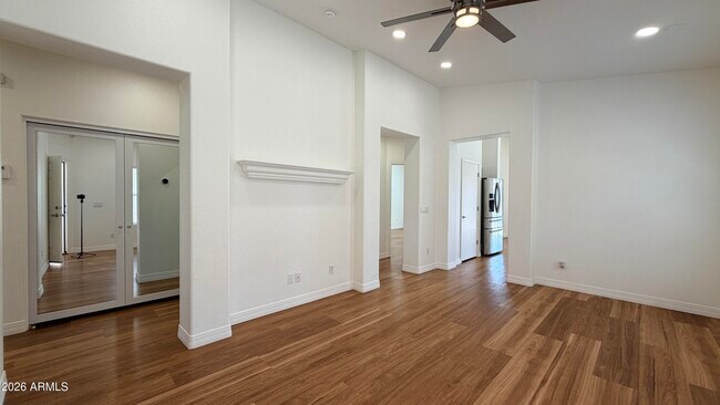 Building Photo - 3 S Laveen Pl