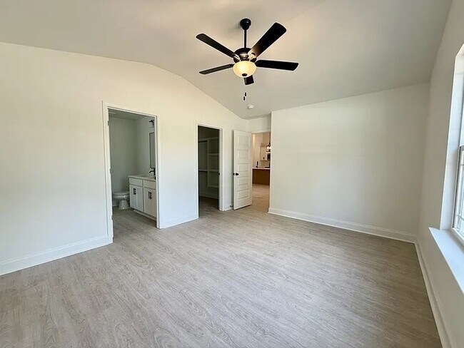 Foto del edificio - 3 BEDROOM NEW CONSTRUCTION HOME