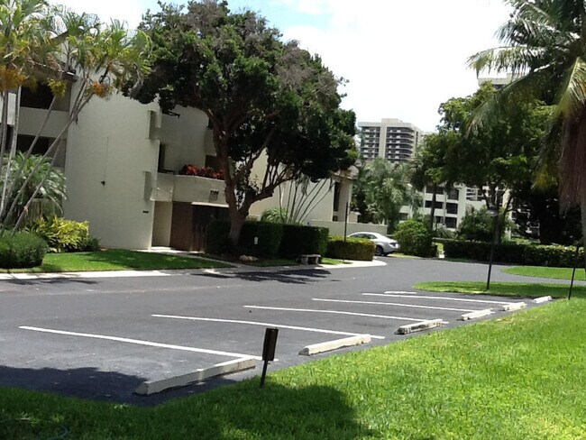 Building Photo - 1100 Marine Way