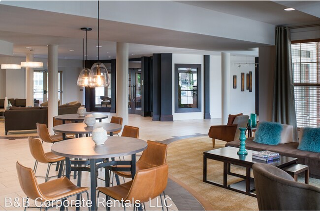 Foto del edificio - 1607 Village Market Blvd SE