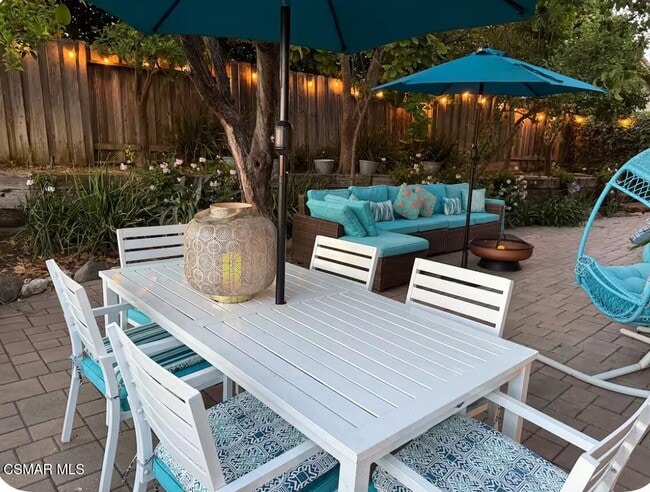 Building Photo - 379 S Greenway Ave