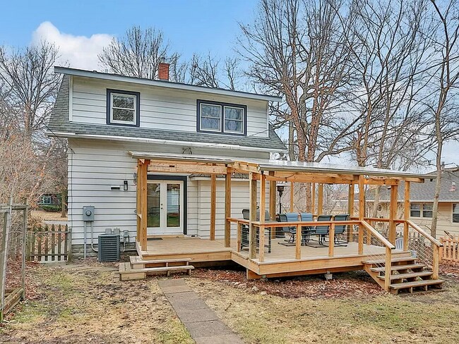 Building Photo - 2375 Buford Ave