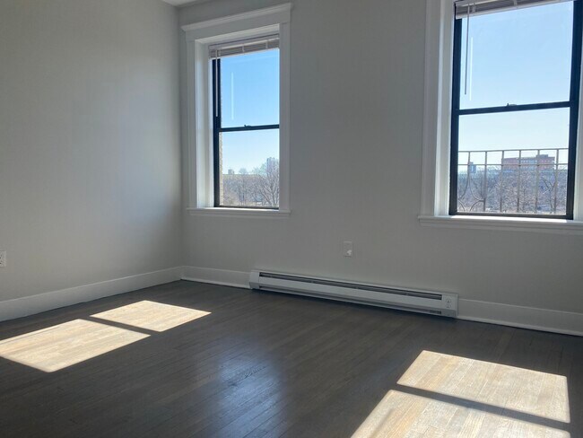 Foto del edificio - 77 Park Dr