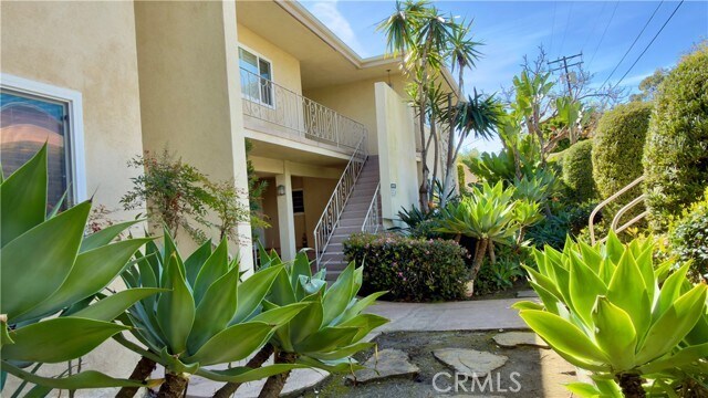 Foto del edificio - 251 Lower Cliff Dr