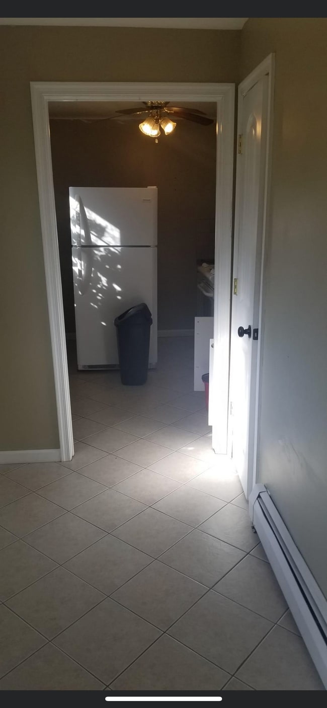 Foto del edificio - 423 Elmwood Ave