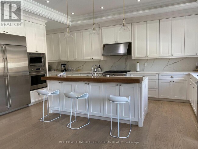 Photo du bâtiment - 606 Glengrove Ave