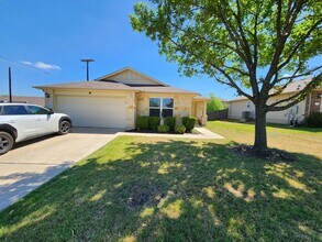 Building Photo - 103 Frio River Trail