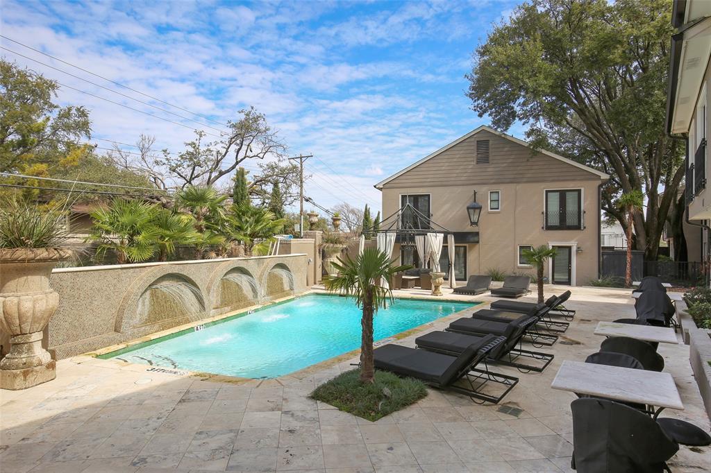 Foto principal - 7730 Meadow Rd