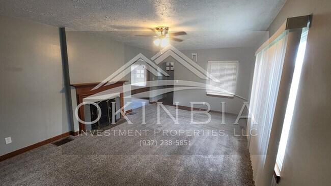 Building Photo - 3 Bedroom 1 bath newly remodeled home