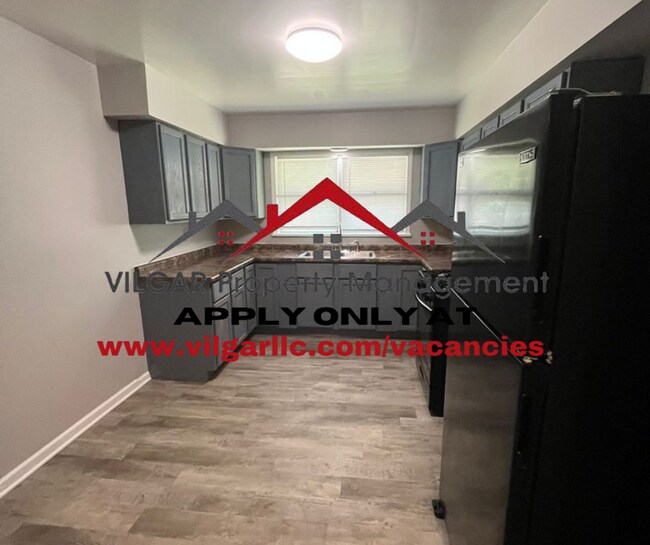 Foto del edificio - WOW! This is a Home! 3-bedroom, 1-bath hom...