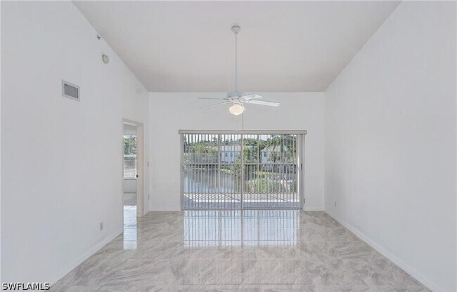 Foto del edificio - 3250 Cypress Glen Way