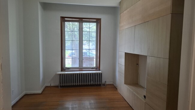 Building Photo - 423 Margueretta St