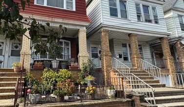 Building Photo - 283 Avenue A