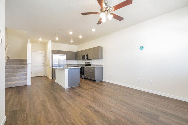 Building Photo - 13407 Oneida Ln