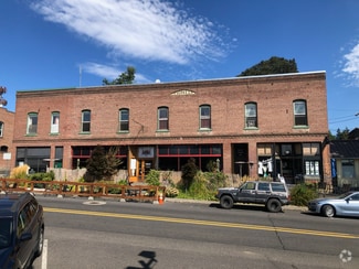 Building Photo - 216 E Jewett Blvd