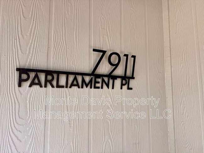 Building Photo - 7911 Parliament Pl