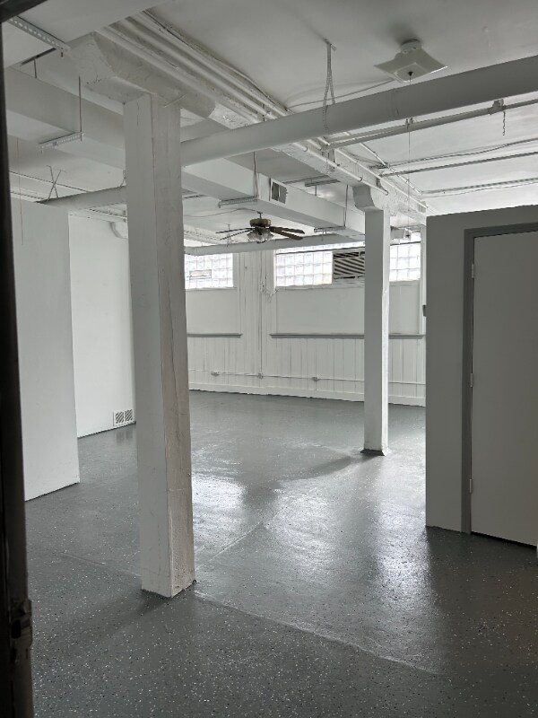 Foto del edificio - 3960 Grand River Ave