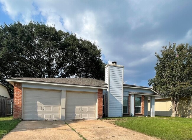 Building Photo - 20206 Apache Gardens Ln