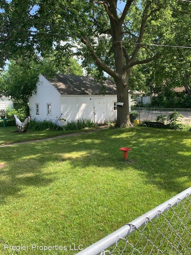 Foto del edificio - 3 br, 1 bath House - 524 Boston Ave