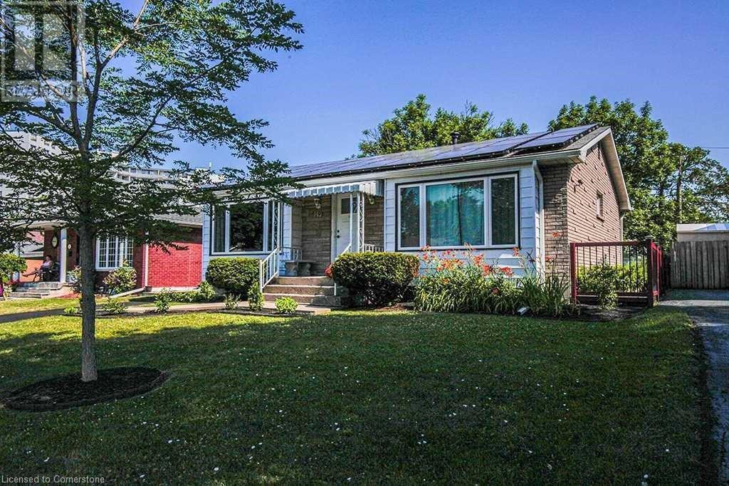 Photo principale - 19 Meadowlark Dr