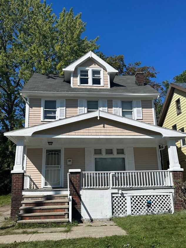 Cleveland East Side Single House Rental in Cleveland, OH