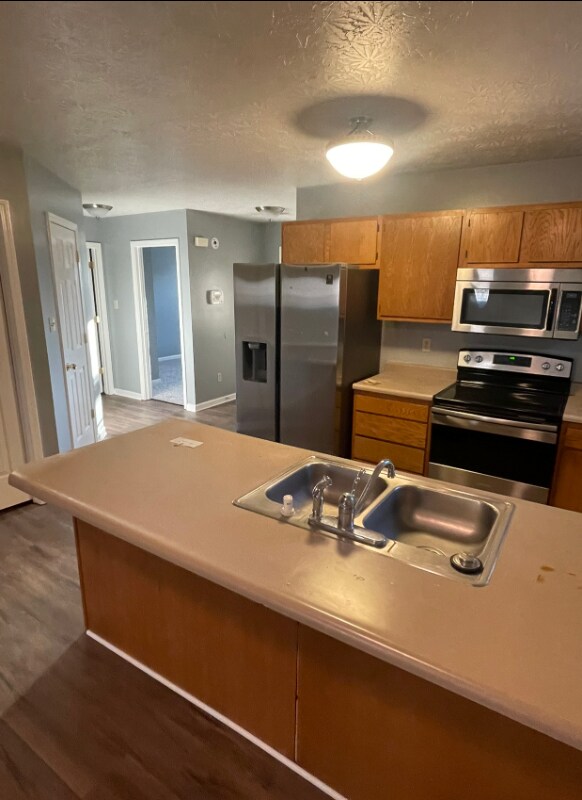 Building Photo - 144 Garnet Dr