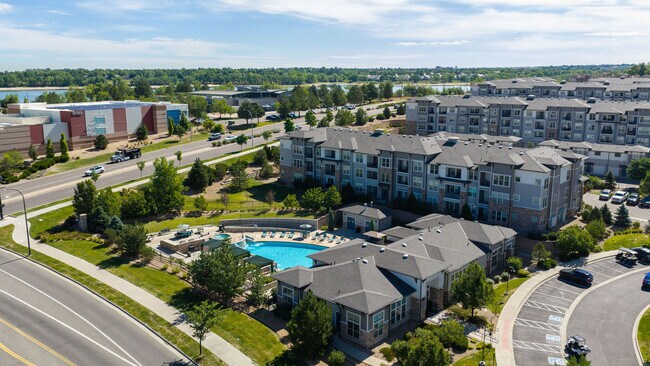 Foto del edificio - HiLine at Littleton Commons