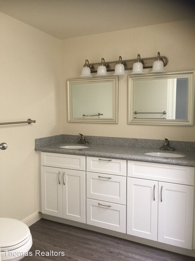 Foto del edificio - 4 br, 2 bath House - 917 Eton Court