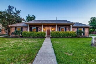 Building Photo - 6031 McKnight St