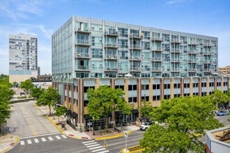 Building Photo - 100 W Fifth St