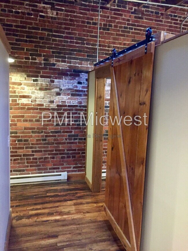 Building Photo - 501 Madison Ave